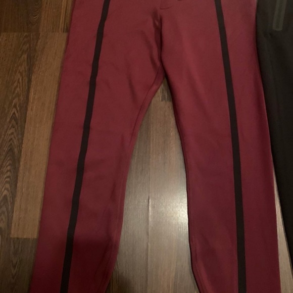 Nike sportswear tech, bonded tights zipped pocket, capris, tech tank top - Picture 7 of 10